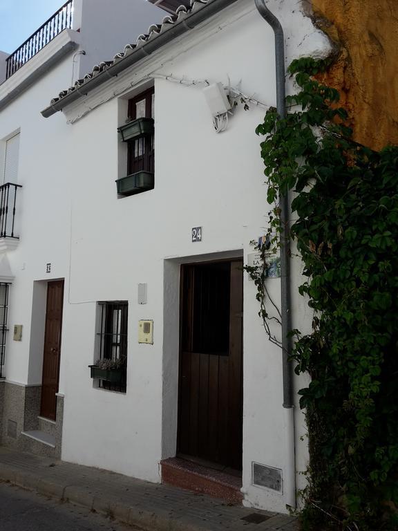 La Cueva Solea Guest House Algodonales Exterior photo